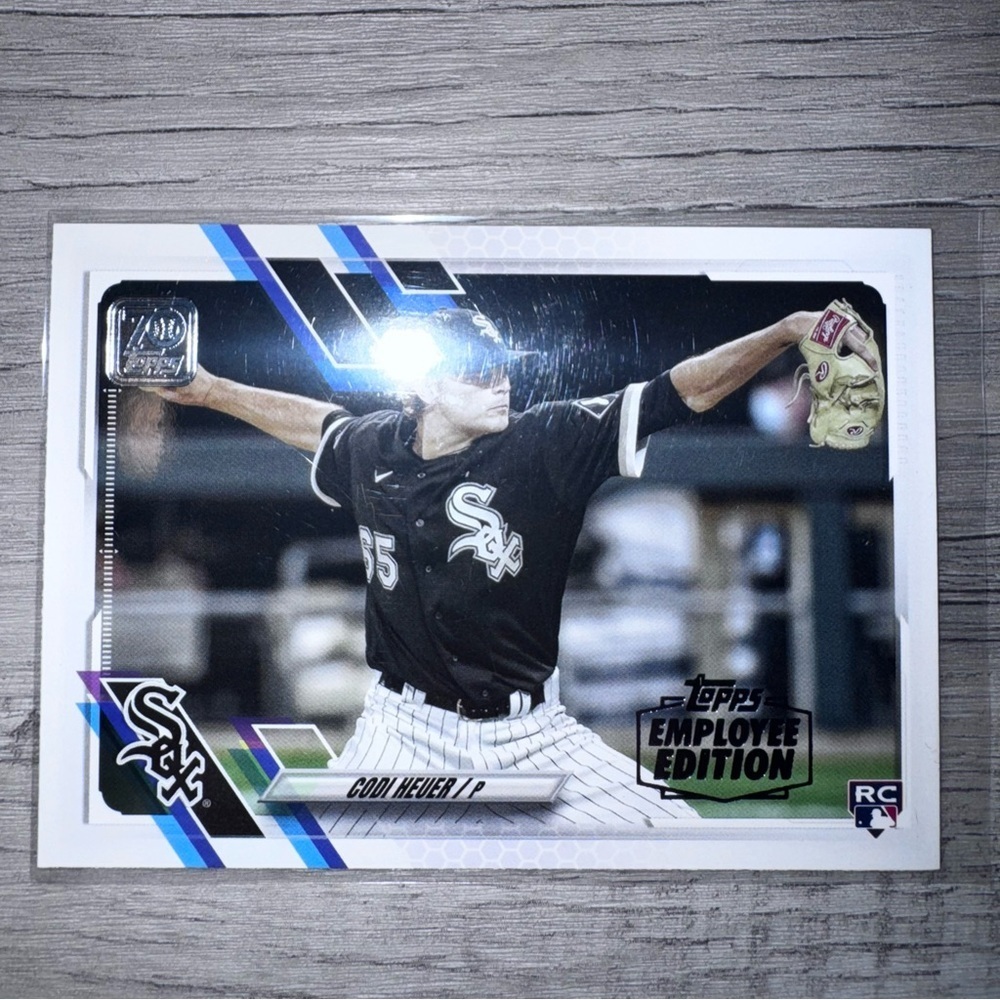 2021 Topps #311 Codi Heuer RC Employee Edition Extremely Rare Amazing Condition - Picture 1 of 4